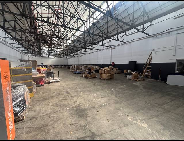 980M² WAREHOUSE TO LET IN ELSIES RIVER INDUSTRIAL